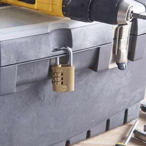 YALE PADLOCK BRASS COMBINATION 3 WHEEL 30MM